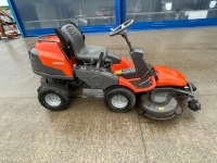 HUSQVARNA R422Ts AWD ARTICULATED RIDE ON PETROL MOWER - 6