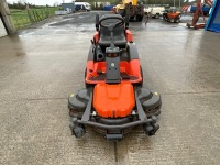 HUSQVARNA R422Ts AWD ARTICULATED RIDE ON PETROL MOWER - 8