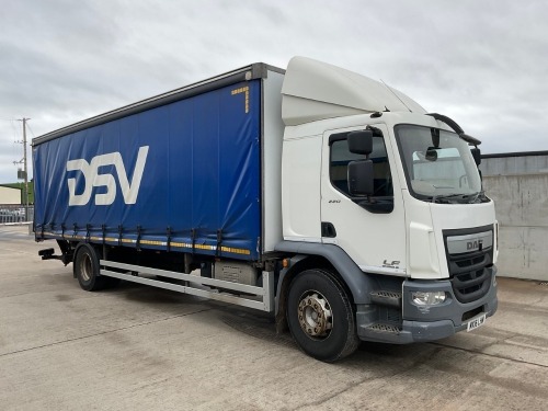 DAF LF220 EURO 6 4X2 18 TON CURTAINSIDER