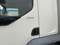 DAF LF220 EURO 6 4X2 18 TON CURTAINSIDER - 5