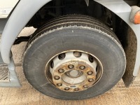 DAF LF220 EURO 6 4X2 18 TON CURTAINSIDER - 6