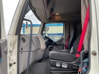 DAF LF220 EURO 6 4X2 18 TON CURTAINSIDER - 8