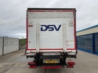 DAF LF220 EURO 6 4X2 18 TON CURTAINSIDER - 17