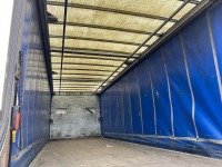DAF LF220 EURO 6 4X2 18 TON CURTAINSIDER - 20