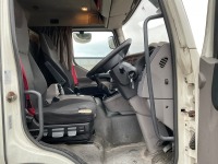 DAF LF220 EURO 6 4X2 18 TON CURTAINSIDER - 30