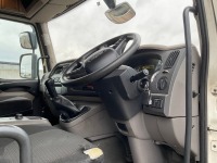 DAF LF220 EURO 6 4X2 18 TON CURTAINSIDER - 32