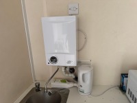 APPROX. 20ft x 9ft ANTI VANDAL WELFARE UNIT - 19