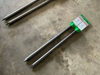 2No. UNUSED HITACHI 400MM SDS MAX POINT BITS