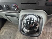 FORD TRANSIT 300 SWB FWD 2.2 TDCI 125PS LOW ROOF VAN - 26