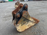 APPROX. 2ft JCB TOOTHLESS DIGGING BUCKET TO SUIT 13 TON MACHINE - 9