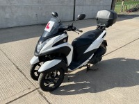 YAMAHA MWS125-A TRICITY 125 PETROL 3 WHEELED URBAN SCOOTER