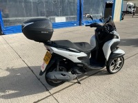 YAMAHA MWS125-A TRICITY 125 PETROL 3 WHEELED URBAN SCOOTER - 5