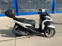 YAMAHA MWS125-A TRICITY 125 PETROL 3 WHEELED URBAN SCOOTER - 6