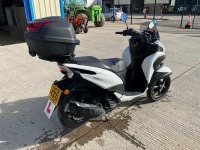 YAMAHA MWS125-A TRICITY 125 PETROL 3 WHEELED URBAN SCOOTER - 5