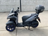 YAMAHA MWS125-A TRICITY 125 PETROL 3 WHEELED URBAN SCOOTER - 2