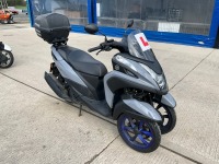 YAMAHA MWS125-A TRICITY 125 PETROL 3 WHEELED URBAN SCOOTER - 7