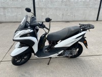 YAMAHA MWS125-A TRICITY 125 PETROL 3 WHEELED URBAN SCOOTER - 2
