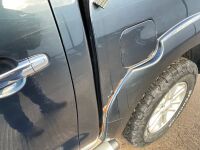 TOYOTA HILUX INVINCIBLE 3.0 D-4D DOUBLE CAB PICK UP - 11