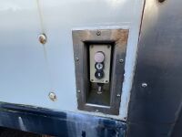 APPROX. 26ft DON-BUR SINGLE AXLE BOX TRAILER ON AIR - 10