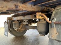 APPROX. 26ft DON-BUR SINGLE AXLE BOX TRAILER ON AIR - 16