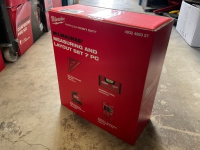 UNUSED MILWAUKEE 7 PIECE MEASURING & LAYOUT SET