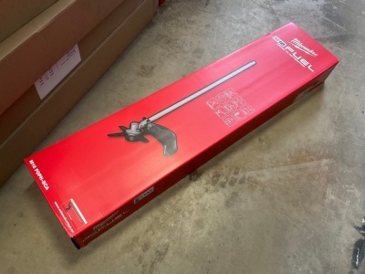 UNUSED MILWAUKEE M18 FOPH-BCA STRIMMER ATTACHMENT