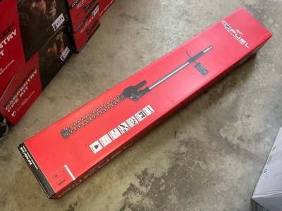 UNUSED MILWAUKEE M18 FOPH-HTA HEDGE TRIMMER ATTACHMENT