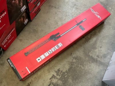 UNUSED MILWAUKEE M18 FOPH-HTA HEDGE TRIMMER ATTACHMENT