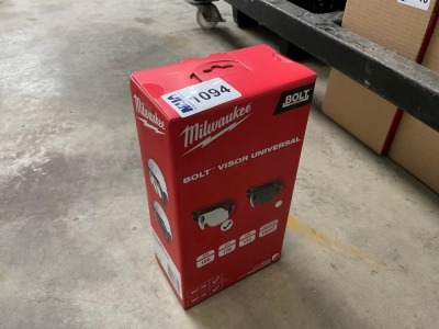 UNUSED MILWAUKEE BOLT VISOR UNIVERSAL