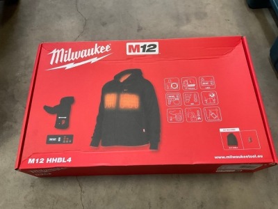 UNUSED MILWAUKEE M12 HHBL4 HEATED JACKET SMALL