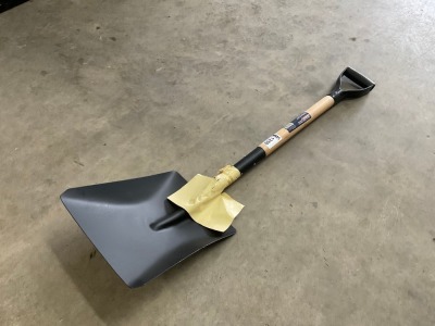 UNUSED SEALEY SQUARE MOUTH NAVVY SHOVEL