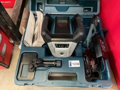 UNUSED BOSCH GRL500HV ROTATING LASER LEVEL & CASE