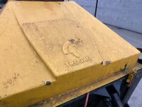 TROJAN MASTIC MIXER TWIN AXLE BITUMEN TRAILER - 3