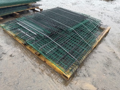 PALLET OF ASSORTED LARGE MESH FENCING PANELS