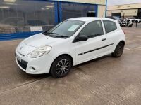 RENAULT CLIO SPECIAL EDITION PZAZ 1.2 16V 3DR HATCHBACK - 4