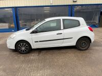 RENAULT CLIO SPECIAL EDITION PZAZ 1.2 16V 3DR HATCHBACK - 5