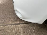 RENAULT CLIO SPECIAL EDITION PZAZ 1.2 16V 3DR HATCHBACK - 6