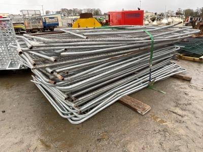 APPROX. 40No. GALVANISED TEMPORARY FENCING PANELS