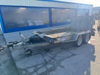 IFOR WILLIAMS 10ft x 5ft TWIN AXLE 3500KGS BEAVERTAIL PLANT TRAILER - 3