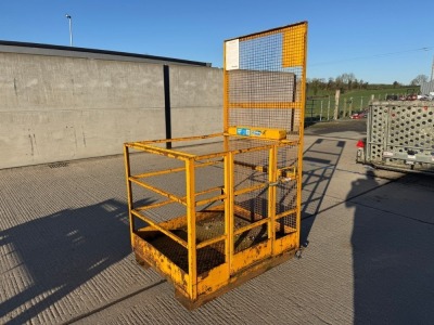 APPROX. 4ft x 4ft SAFETY MAN CAGE / BASKET
