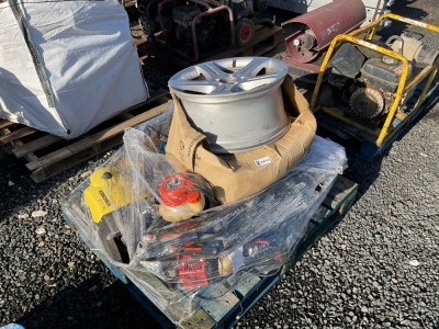 LOT TO INC. HEDGE TRIMMERS, ALLOS, 110V STRING LIGHTS, POWER WASHER, POWER TOOLS ETC