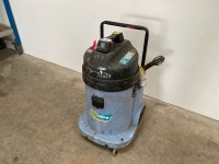 NUMATIC 110v INDUSTRIAL HOOVER - 3