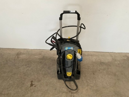 KARCHER 240v POWER WASHER