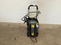 KARCHER 240v POWER WASHER