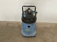 NUMATIC 110v INDUSTRIAL HOOVER