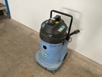 NUMATIC 110v INDUSTRIAL HOOVER - 3
