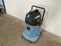 NUMATIC 110v INDUSTRIAL HOOVER - 3