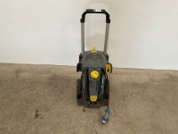 KARCHER 240v POWER WASHER