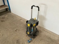 KARCHER 240v POWER WASHER - 3
