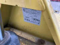 TOYOTA 2300kgs PALLET TRUCK - 4